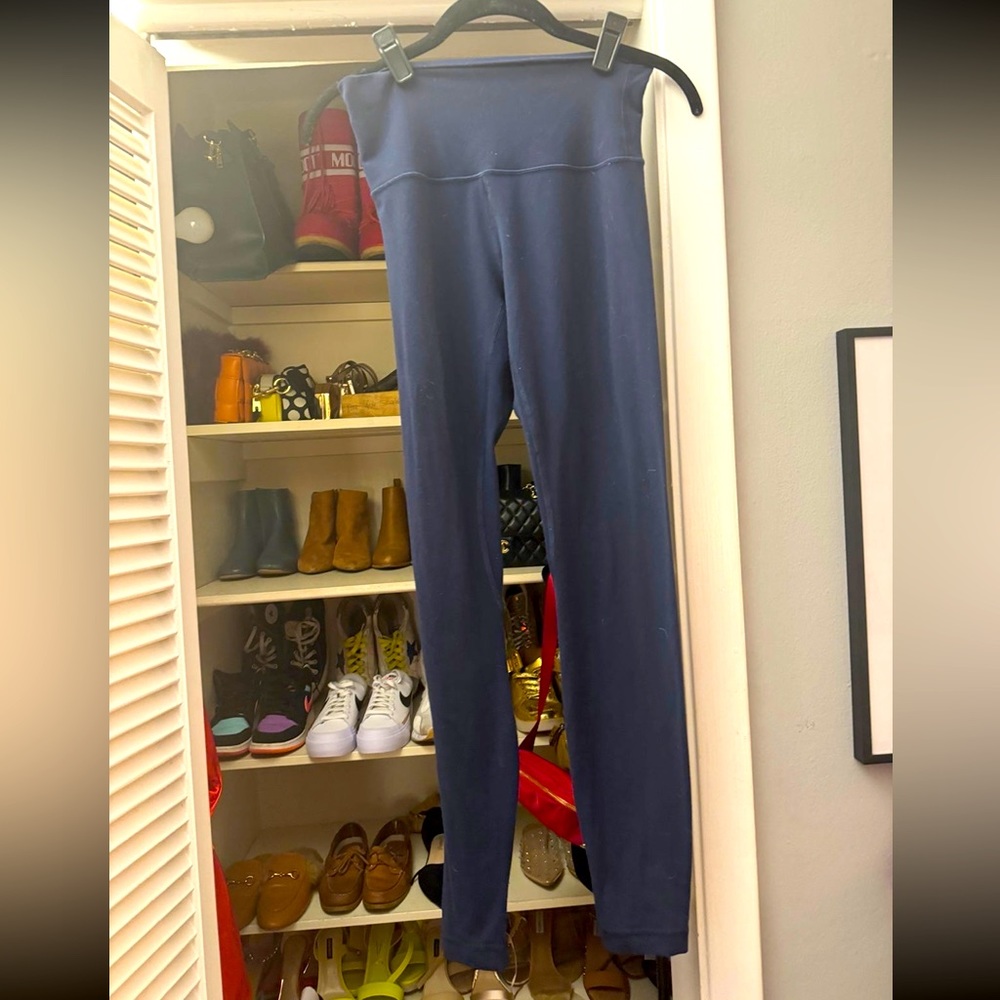 Lululemon Navy Align leggings